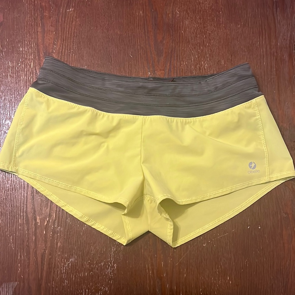 Oiselle Mac Roga Short